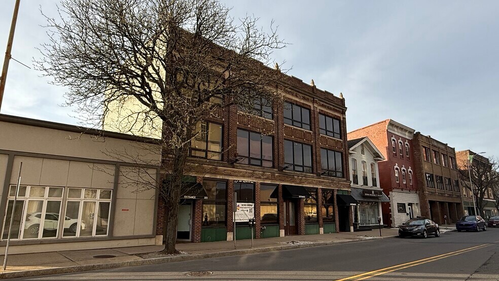 More Photos Of 219-223 S Main St, Wilkes Barre General Retail For Sale