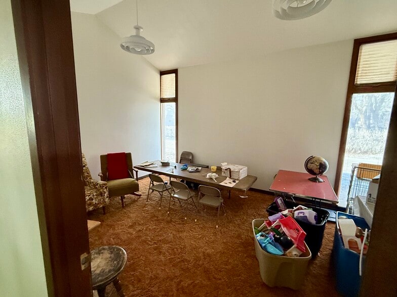 More Photos Of 209 1st N st, Hingham Religious Facility For Sale