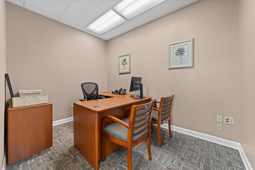 More Photos Of 824 S Dekalb St, Shelby Medical For Sale