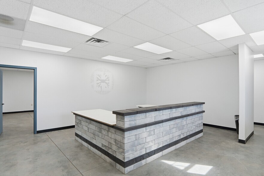 More Photos Of 10090 SW River Valley Rd, Augusta Warehouse For Lease