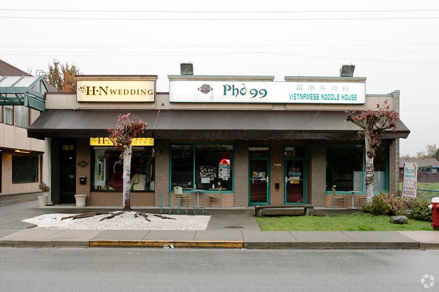 More Photos Of 8611 Alexandra Rd, Richmond Storefront For Lease