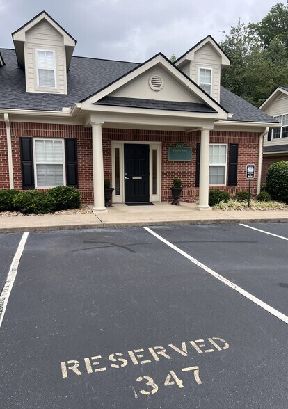 More Photos Of 347 Prado Way, Greenville Office For Sale