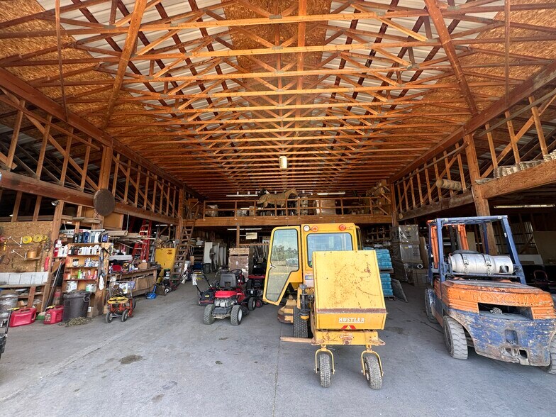 More Photos Of 999 Airbase Rd, Mountain Home Freestanding For Sale