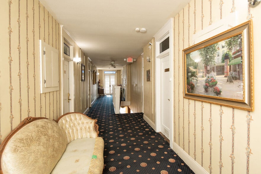 More Photos Of 18239 Main St, Jamestown Hotel For Sale