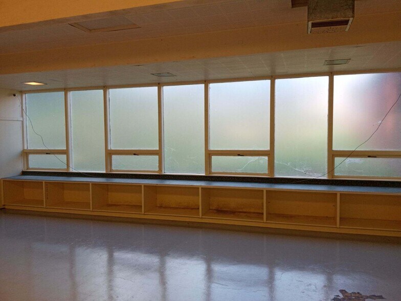 More Photos Of 80304 Old Lorane Hwy, Eugene Lodge Meeting Hall For Sale