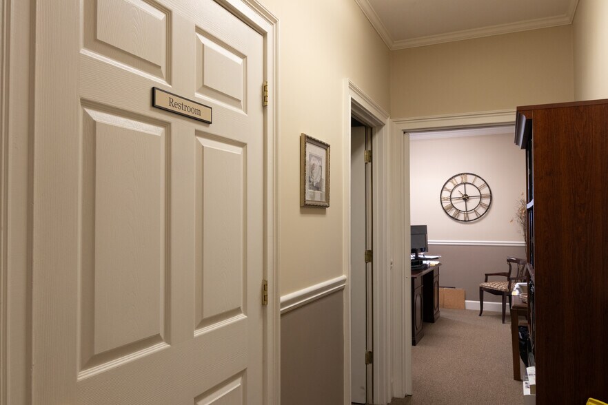 More Photos Of 1299 Battlecreek Rd, Jonesboro Medical For Sale