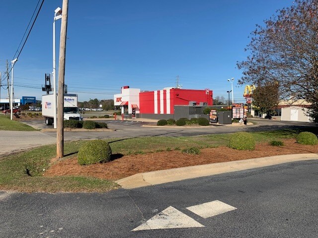 More Photos Of 131 Randall H Whiddon Dr, Ashburn Religious Facility For Sale