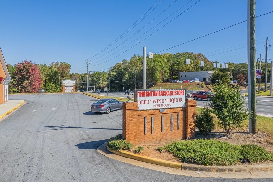 More Photos Of 535 Maxham Rd, Austell Storefront Retail Office For Sale