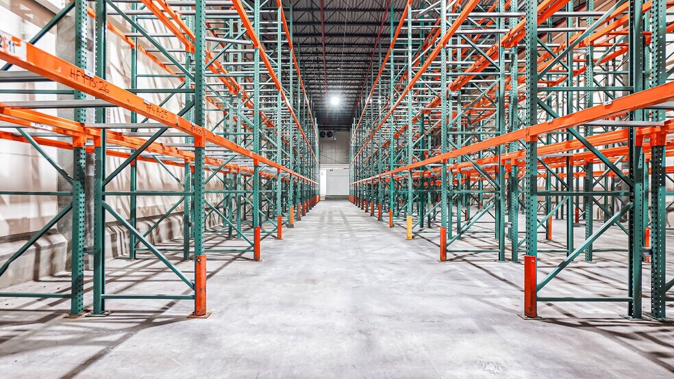 More Photos Of 3305 E Vernon Ave, Vernon Refrigeration Cold Storage For Sale