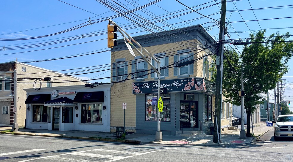 Primary Photo Of 105-107 Franklin St, Belleville Storefront Retail Residential For Sale