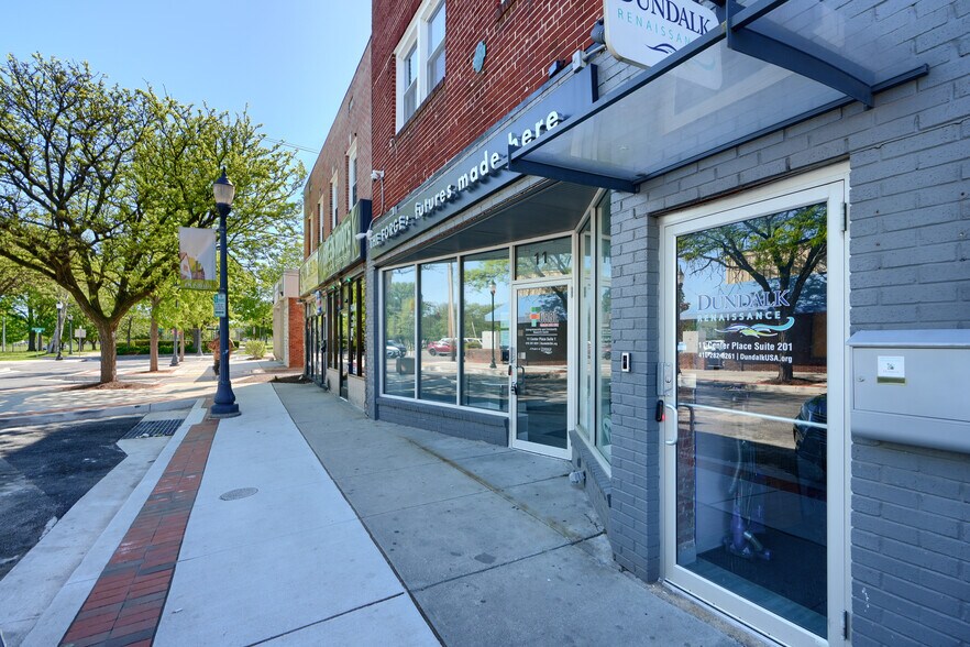 More Photos Of 11 Center Pl, Dundalk Office For Sale