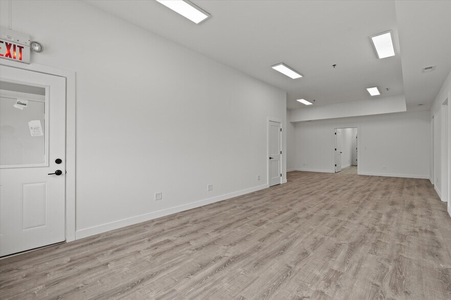 More Photos Of 7601 191st St, Tinley Park Loft Creative Space For Lease