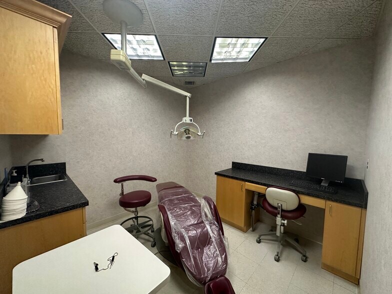 More Photos Of 2500 Nesconset Hwy, Stony Brook Medical For Sale