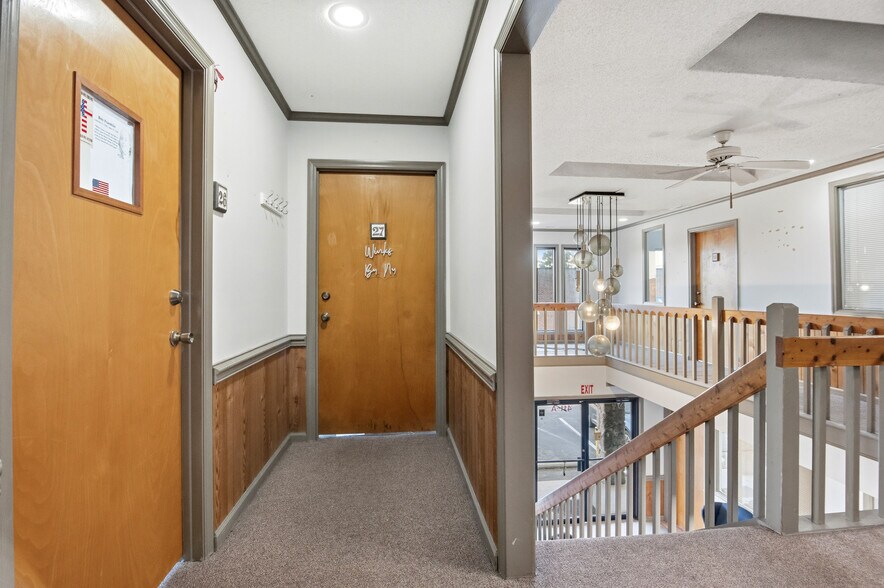 More Photos Of 411 Western Blvd, Jacksonville Medical For Lease