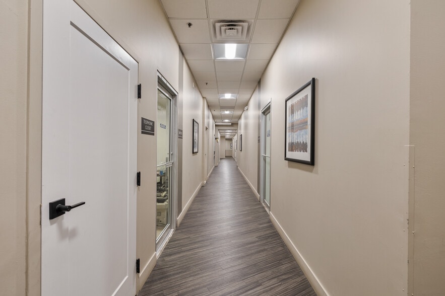 More Photos Of 65 Ramapo Valley Rd, Mahwah Unknown For Lease