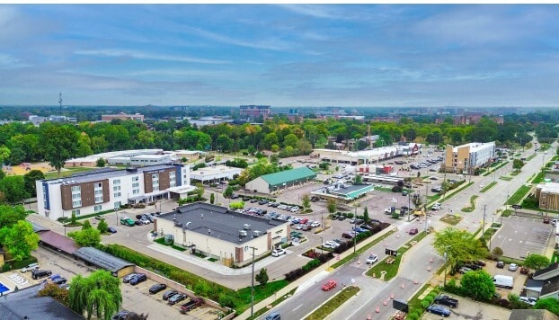 More Photos Of 1090-1100 Trowbridge Rd, East Lansing Freestanding For Sale