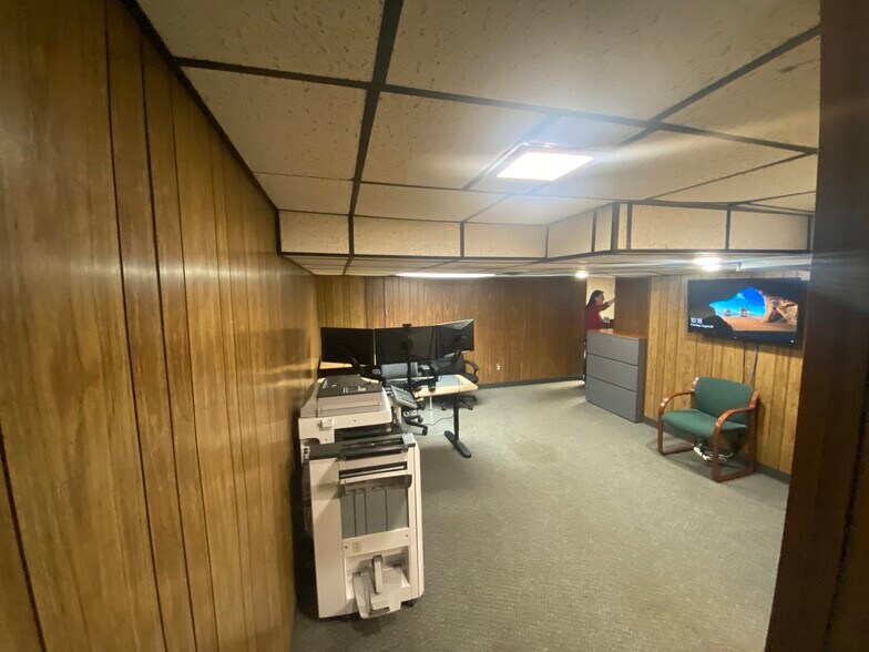 More Photos Of 6133 Aurelius Rd, Lansing Industrial For Sale