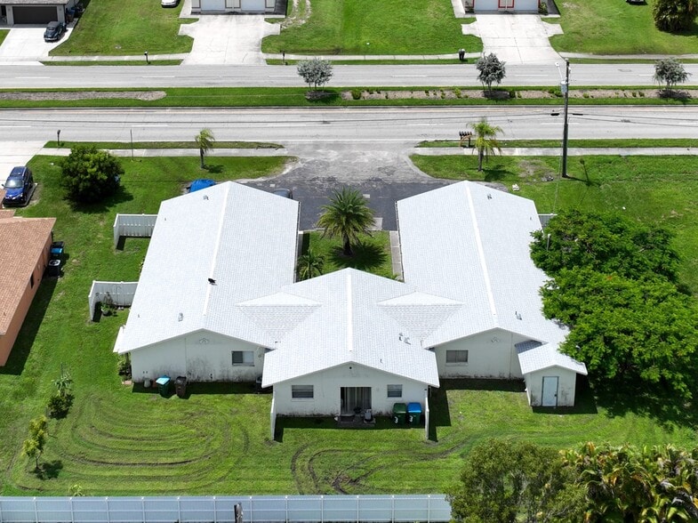 More Photos Of 403 Hancock Bridge Pkwy, Cape Coral Apartments For Sale