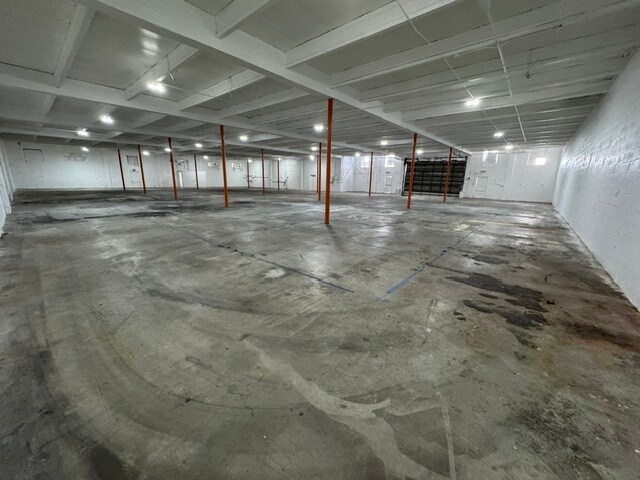 More Photos Of 286-288 NE 67th St, Miami Warehouse For Sale