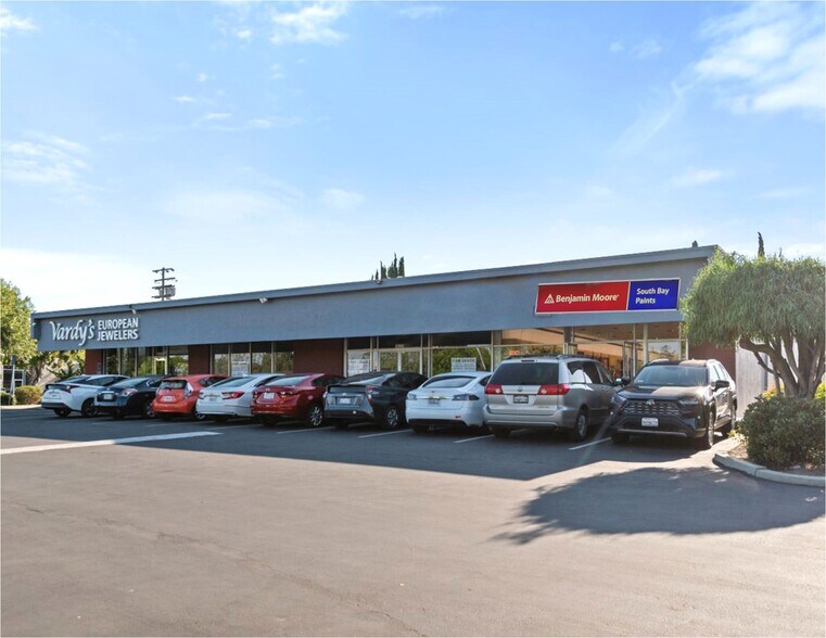 More Photos Of 10215-10225 S De Anza Blvd, Cupertino Freestanding For Lease