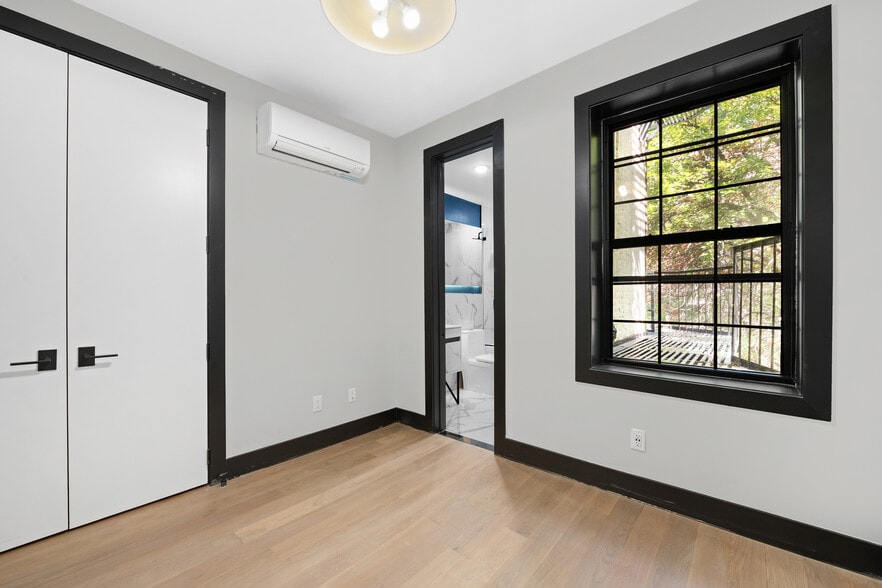 More Photos Of 208 15th St, Jersey City Apartments For Sale