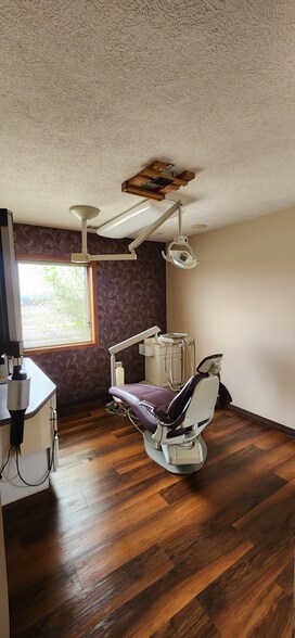 More Photos Of 3526 W Saginaw St, Lansing Medical For Sale