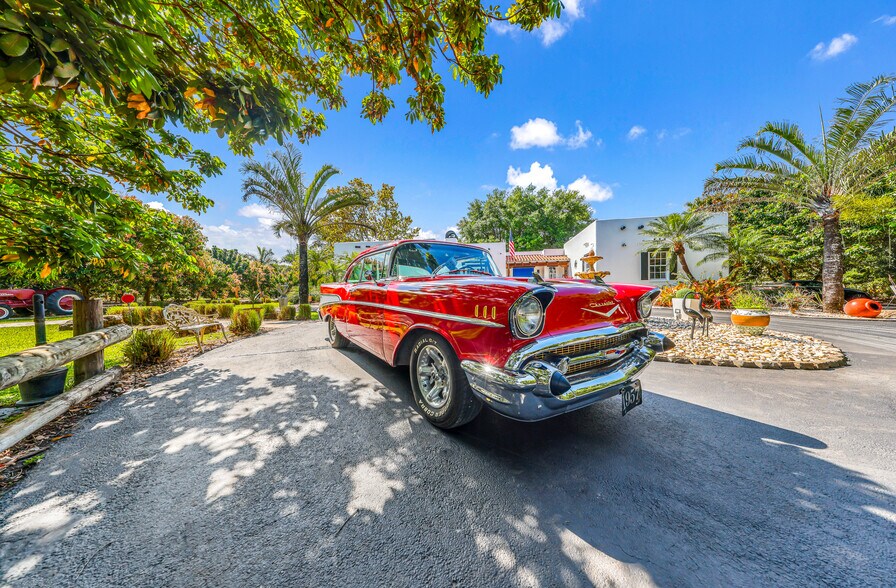 More Photos Of 19050 SW 194th Ave, Miami Lodge Meeting Hall For Sale