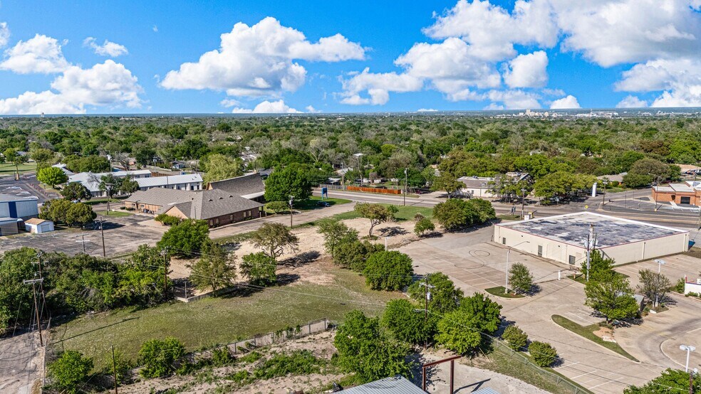 More Photos Of 720 N New Rd, Waco Land For Sale