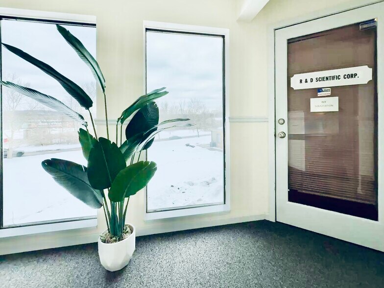 More Photos Of 272 Us Highway 206, Flanders Office For Sale