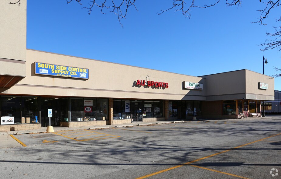 More Photos Of 6000-6030 Dempster St, Morton Grove Storefront For Lease