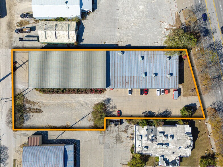 More Photos Of 218 2nd St, Coralville Flex For Sale