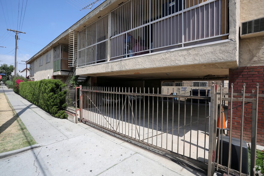 More Photos Of 1056 Dewey Ave, Los Angeles Apartments For Sale