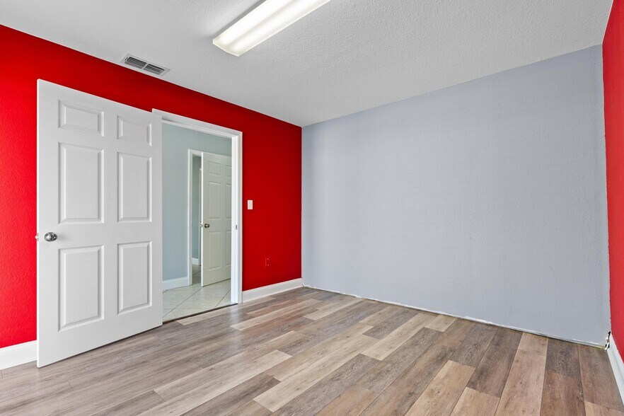 More Photos Of 1200 S Pinellas Ave, Tarpon Springs Medical For Lease