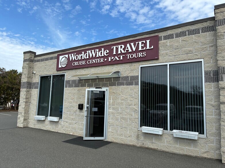 More Photos Of 1448 Riverdale St, West Springfield General Retail For Lease