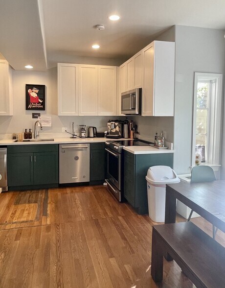 More Photos Of 335 E Palm Ln, Phoenix Loft Creative Space For Sale