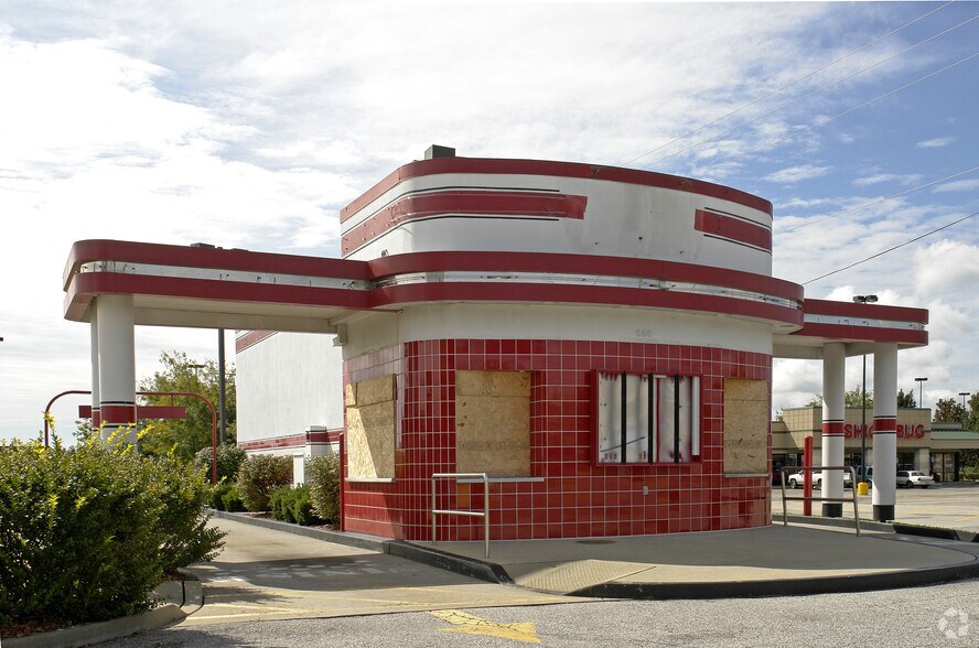 More Photos Of 100-110 Carlyle Plaza Dr, Belleville Unknown For Lease