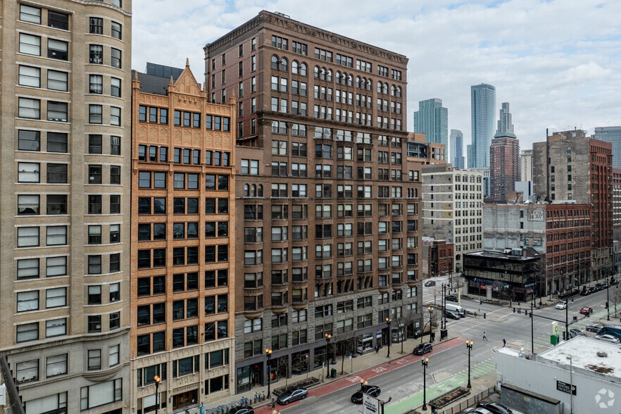 More Photos Of 423-439 S Dearborn St, Chicago Apartments For Lease