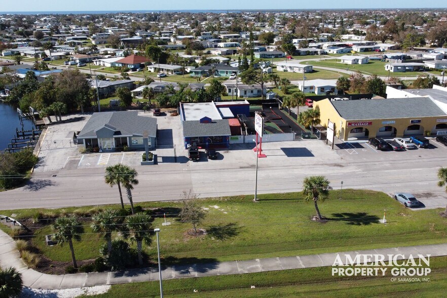 More Photos Of 3835 Tamiami Trl, Port Charlotte Freestanding For Sale