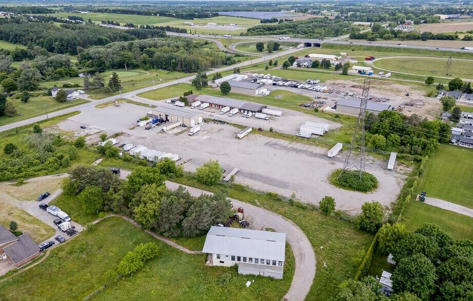 More Photos Of 3378 Putnam Rd, Putnam Truck Terminal For Sale