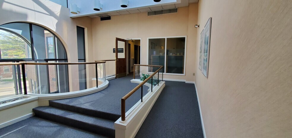 More Photos Of 20 Central Sq, Keene Office For Lease