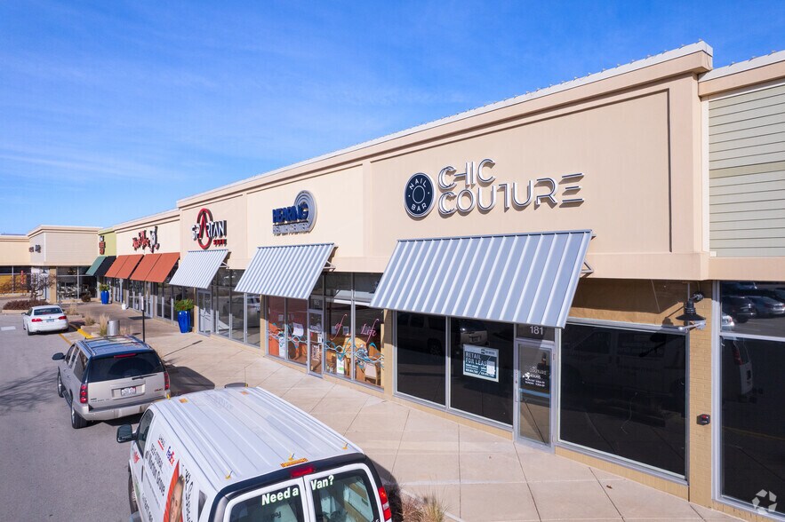 More Photos Of 113-295 Skokie Valley Rd, Highland Park Unknown For Lease