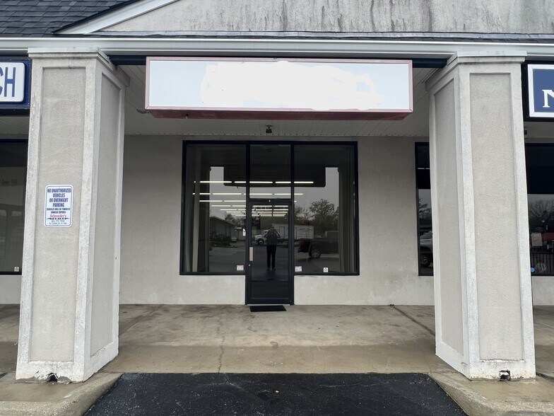 More Photos Of 420 McNulty St, Blythewood Storefront For Sale