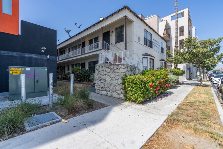 Primary Photo Of 6519 Crenshaw Blvd, Los Angeles Apartments For Sale