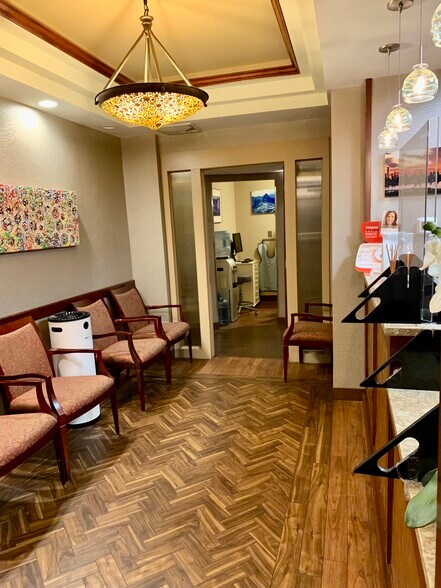 More Photos Of 25 W 54th St, New York Multifamily For Sale