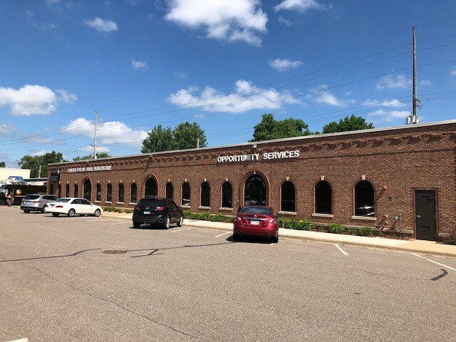 More Photos Of 1618 W 3rd St, Red Wing Office For Sale