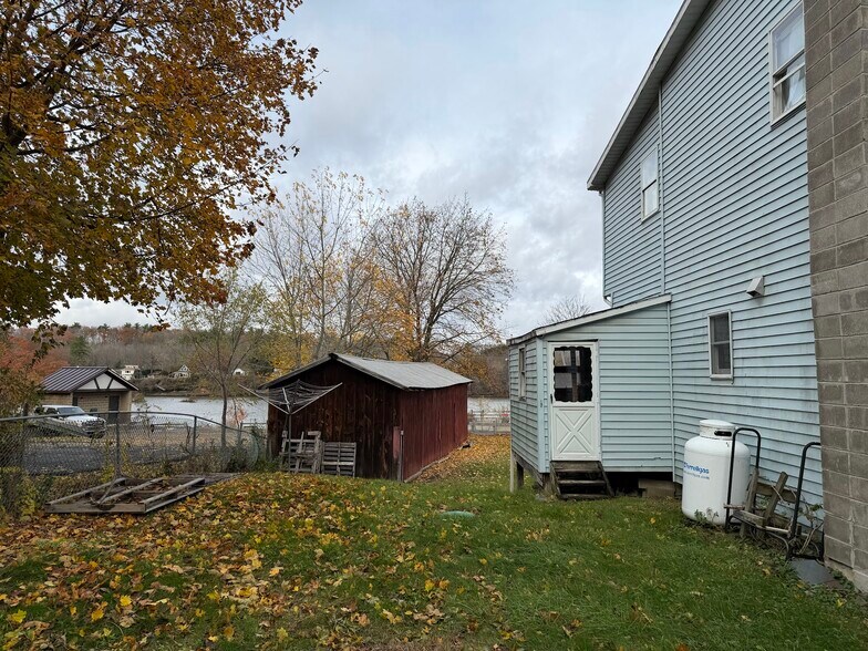 More Photos Of 2855 Aqueduct Rd, Schenectady Storefront Retail Residential For Sale