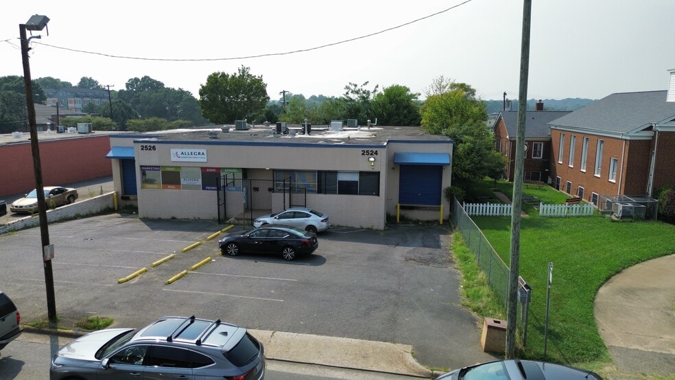 More Photos Of 2524-2526 S Tryon St, Charlotte Warehouse For Sale