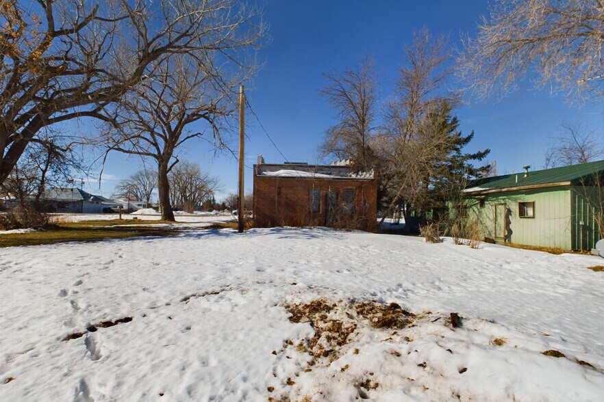 More Photos Of 213and 233 Main st, Roy Restaurant For Sale