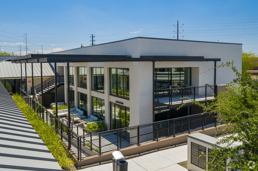 More Photos Of 6320 E Thomas Rd, Scottsdale Unknown For Lease