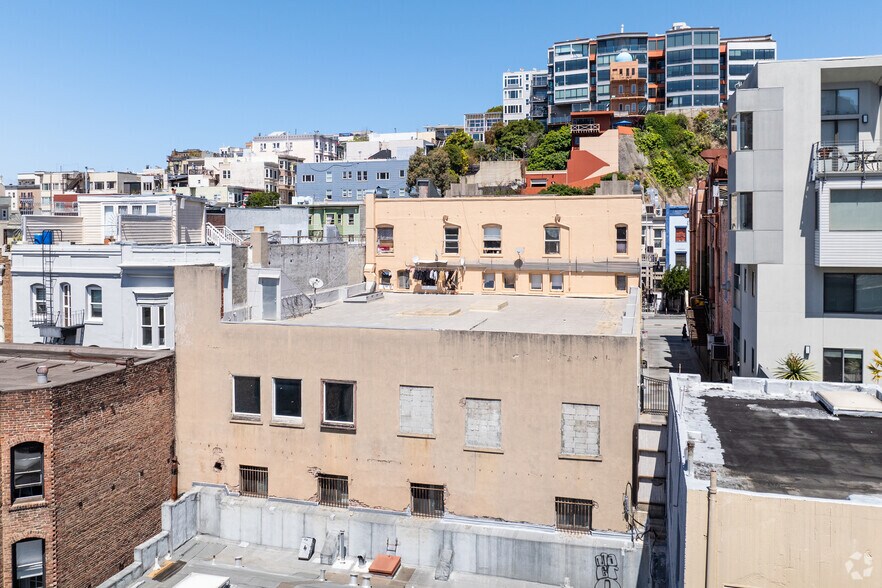 More Photos Of 447 Broadway, San Francisco Apartments For Lease